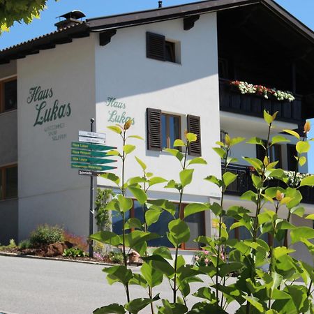 Haus Lukas Bed & Breakfast Seefeld in Tirol Eksteriør bilde