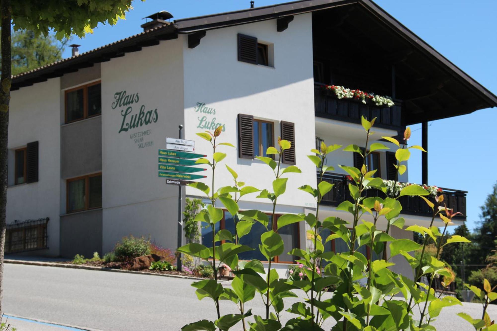 Haus Lukas Bed & Breakfast Seefeld in Tirol Eksteriør bilde