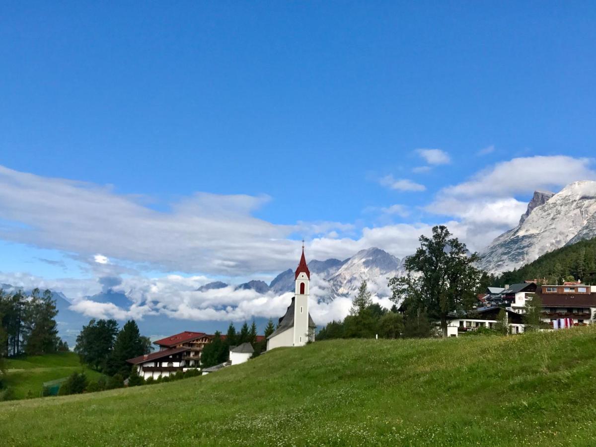 Haus Lukas Bed & Breakfast Seefeld in Tirol Eksteriør bilde